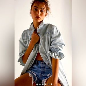 Free People Denim Tunic Bottom Front with Puffy Sleeves & smocked. New w/ Tags.